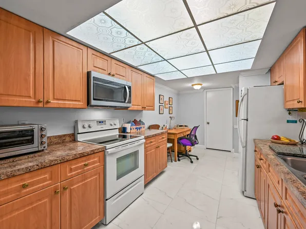 750 Egret Cir, Delray Beach, FL