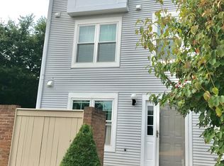 8028 Harbor Tree Way, Gaithersburg, MD 20886