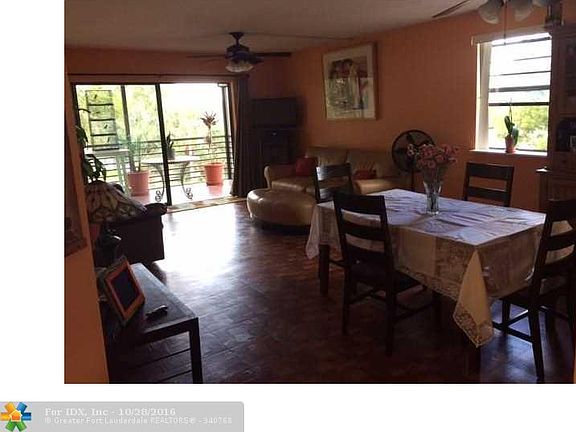 4th image of 4940 E Sabal Palm Blvd APT 314