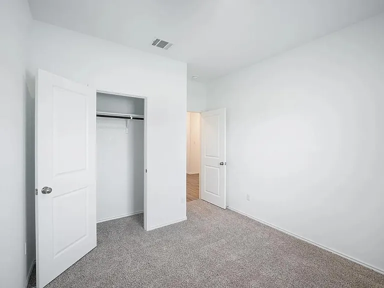 509 Gabriels Bluff Dr — Photo 16