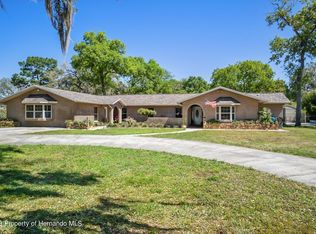 18800 Bonnie Dr, Spring Hill, FL 34610