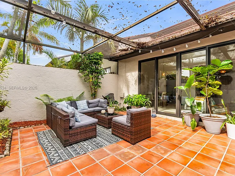13340 SW 88th Ter #D — Photo 33