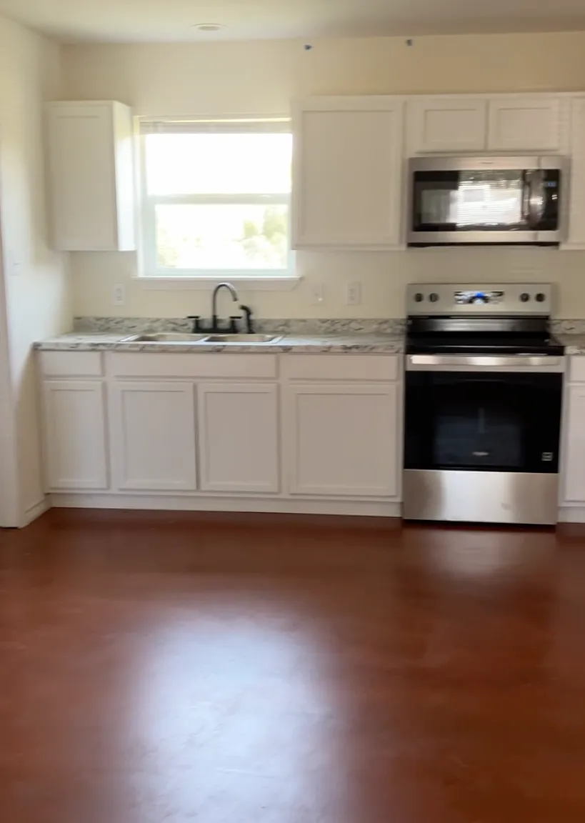 1 bed, 565 sqft, $1,195 — Photo 3