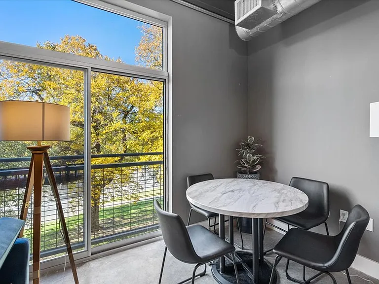 2205 N Lamar Blvd #214 — Photo 13