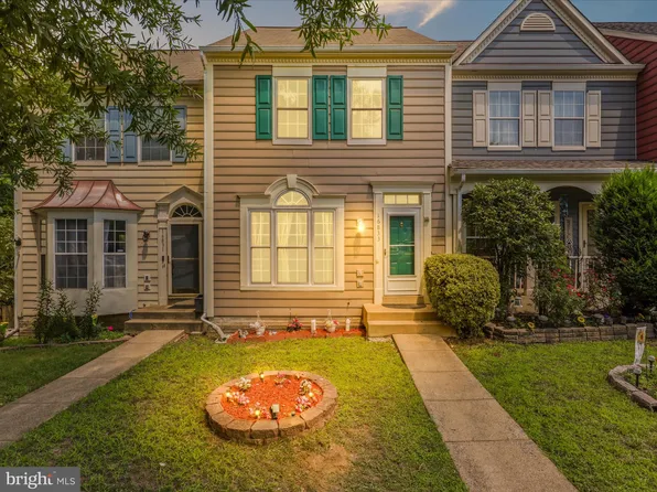 16833 Brandy Moor Loop, Woodbridge, VA 22191