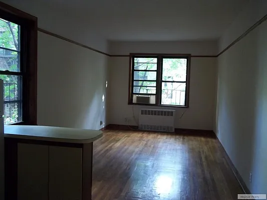 Rented by Magnum Realty Holdings, LLC | media 2