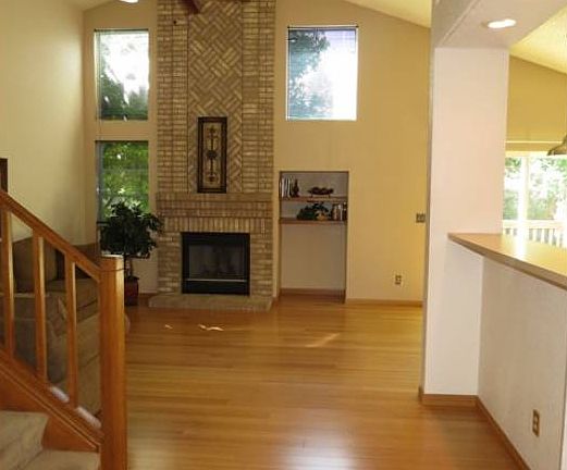 Soaring Ceilings