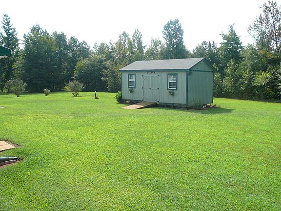 2nd image of 136 Wayside Dr