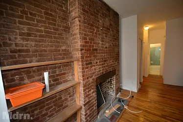 Rented by Mdrn Residential