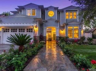 4135 Dixie Canyon Ave, Sherman Oaks, CA 91423