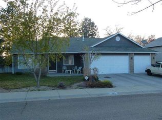 911 NW 13th Ave, Meridian, ID 83642