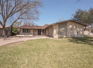 3541 High Vista Dr, Dallas, TX 75234