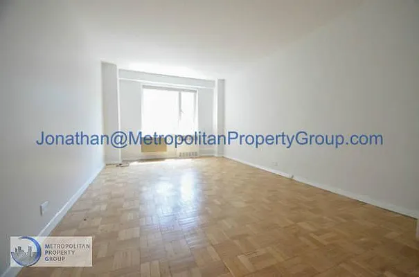 Rented by Metropolitan Property Group | media 11