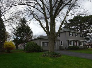 440 Cooper Rd, Rochester, NY 14617