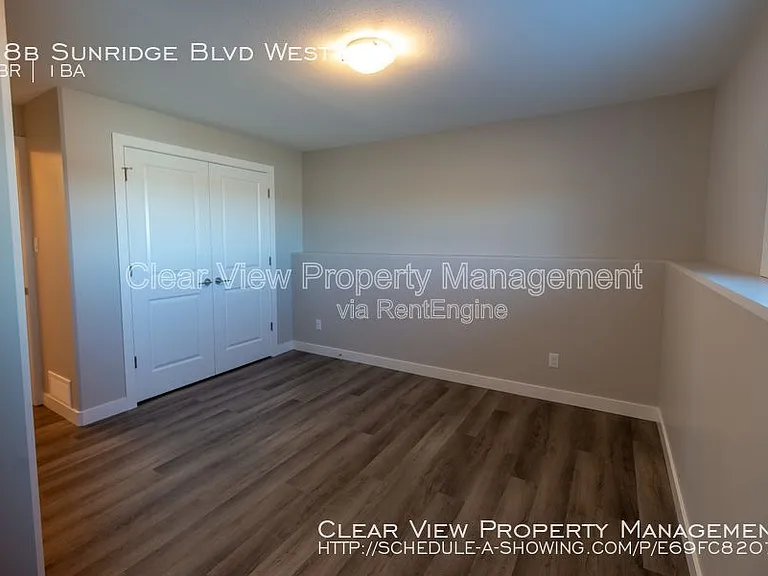 94 Sunridge Blvd W #LOWER LEVEL — Photo 7