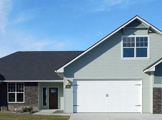 1986 W 52nd Ave, Kennewick, WA 99337