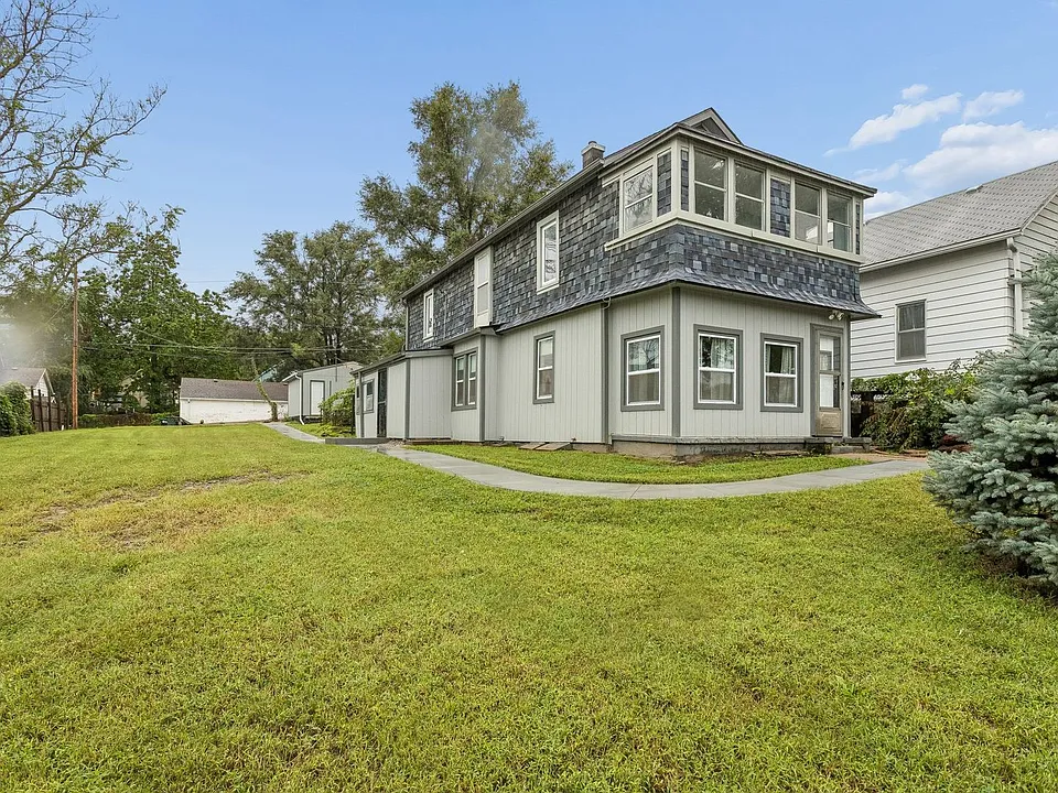 511 Poppleton Ave