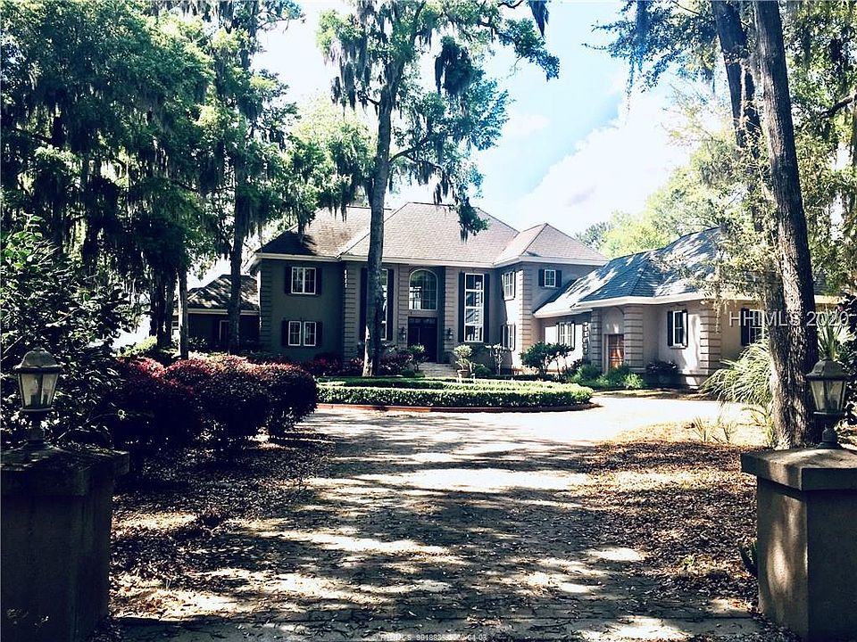 2nd image of 9 High Ponds Ln