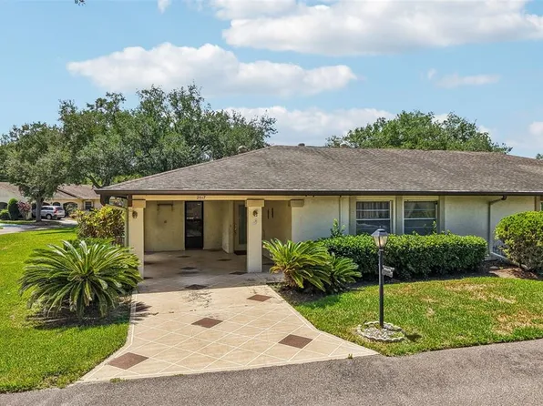 2017 Hampstead Cir, Sun City Center, FL 33573