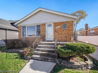 8121 McVicker Ave, Burbank, IL
