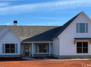 137 Woodfin Way, Social Circle, GA 30025