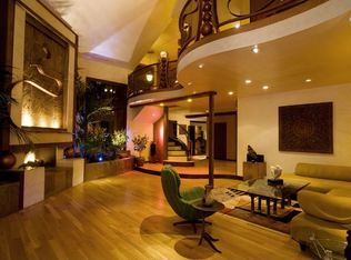 14202 Mulholland Dr, Los Angeles, CA 90077