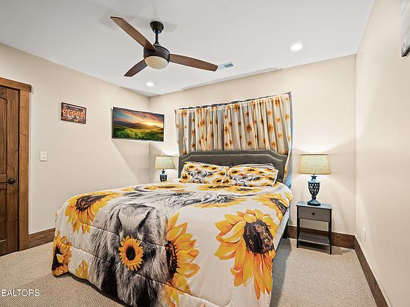 30th image of this home