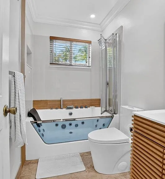 424 SW 7th Way — Photo 35