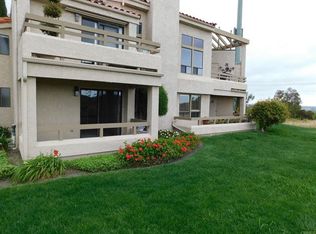 1926 Swallow Ln, Carlsbad, CA 92009