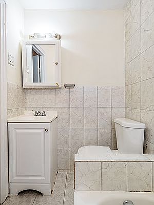 4th image of 91-25 85th Ave #2F