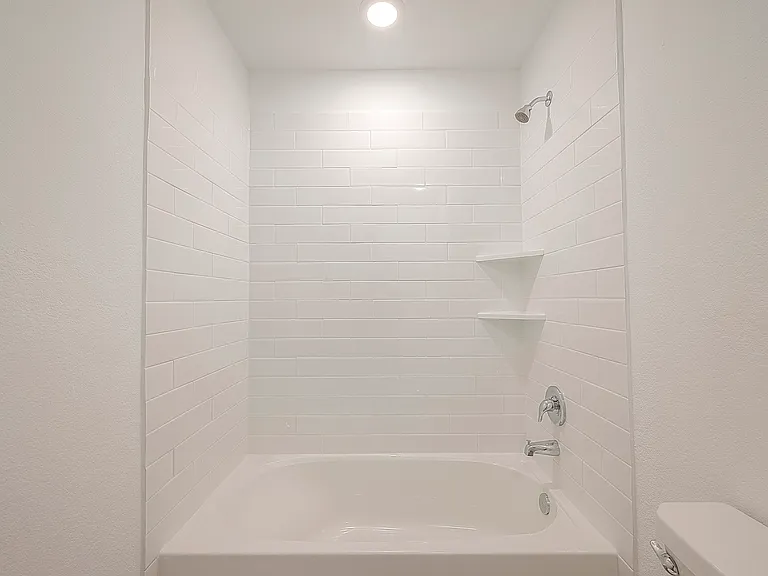 1491 Las Cuevas Dr — Photo 3