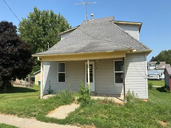 203 Brown St, Runnells, IA 50237