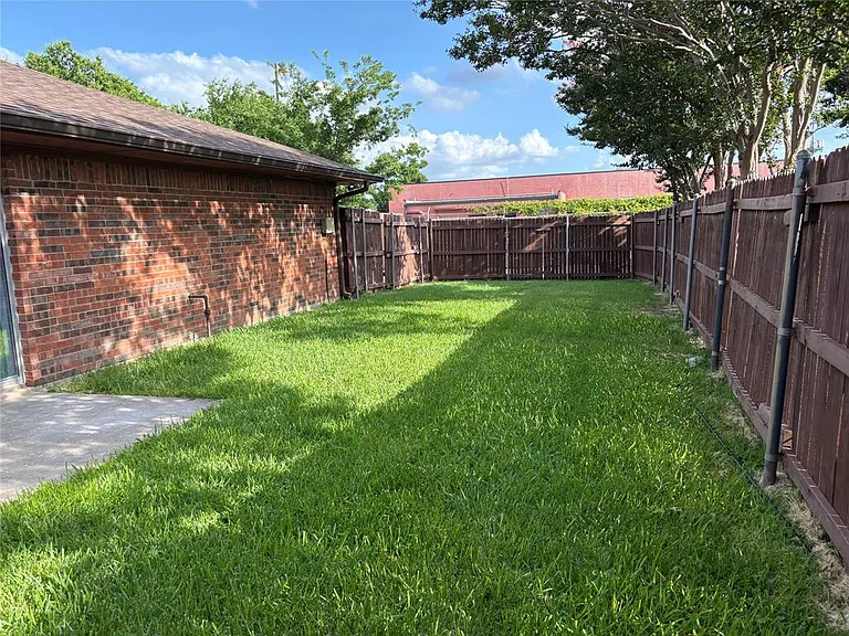 3902 San Mateo Dr — Photo 22