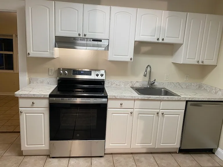 127 Lake Gatlin Rd — Photo 13