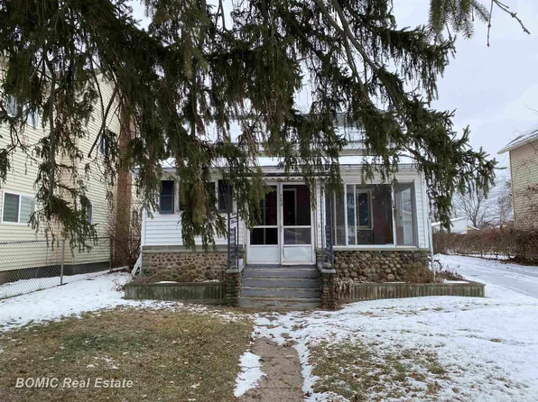 123 S Main St, Bancroft, MI 48414