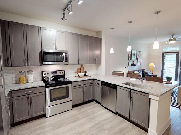 71 Howard St SE UNIT 2106