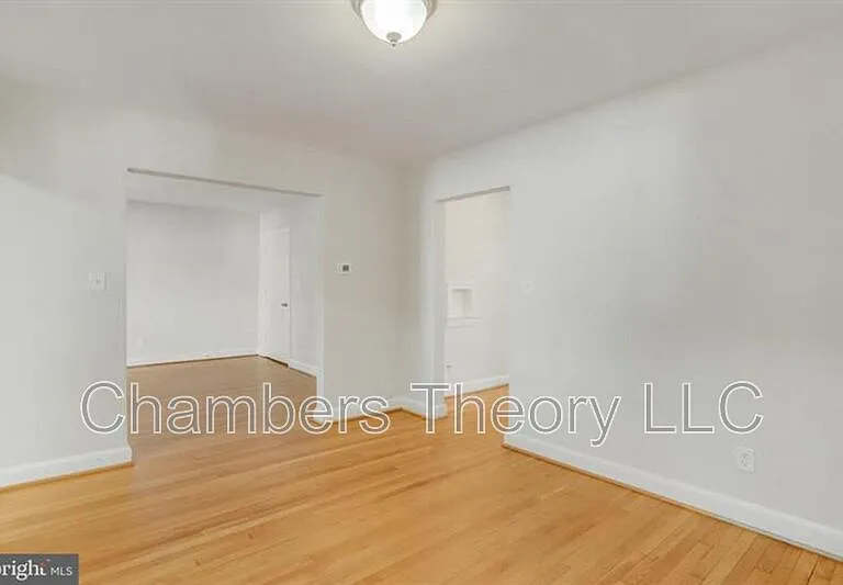 530 N Nelson St #1 — Photo 17