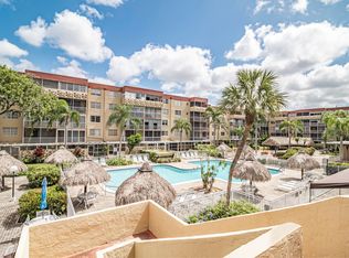 404 NW 68th Ave APT 407, Plantation, FL 33317