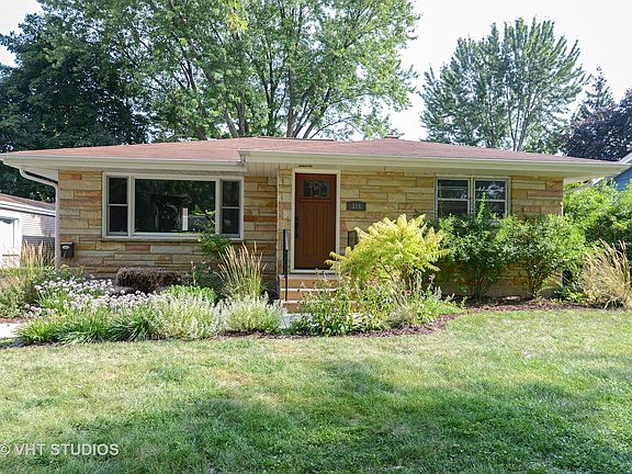 2nd image of 316 Garden Ct