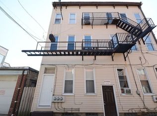 509 Thropp St FLOOR 2, Pittsburgh, PA 15212