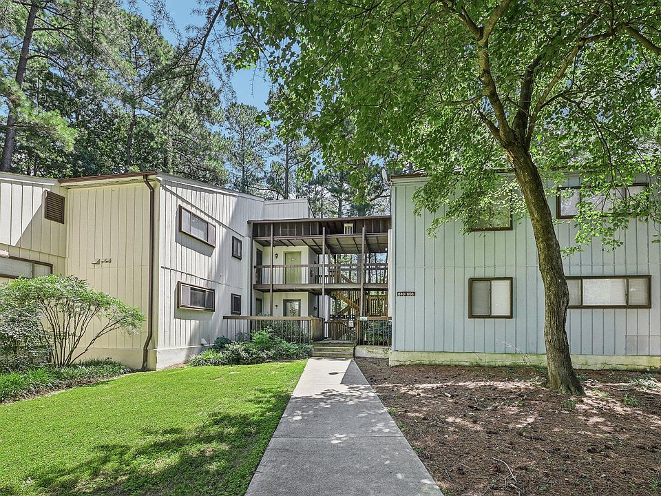 1st image of 642 Pine Ridge Pl
