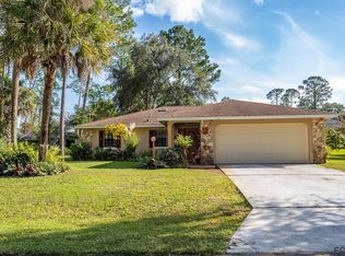 17 Wellstone Dr, Palm Coast, FL 32164