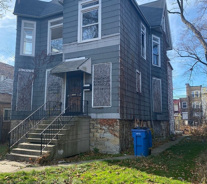 2nd image of 7222 S Vernon Ave