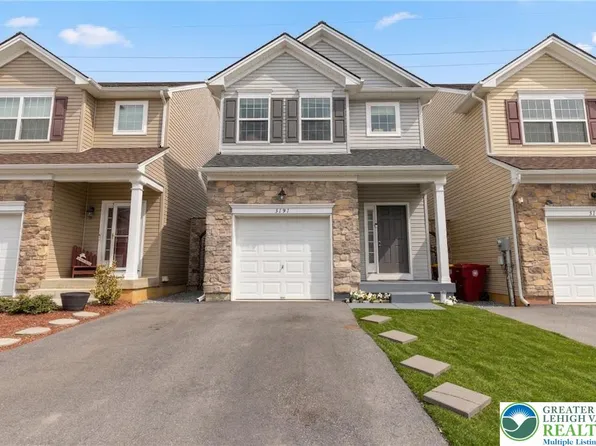 3191 W Huntington Ln, Easton, PA 18040