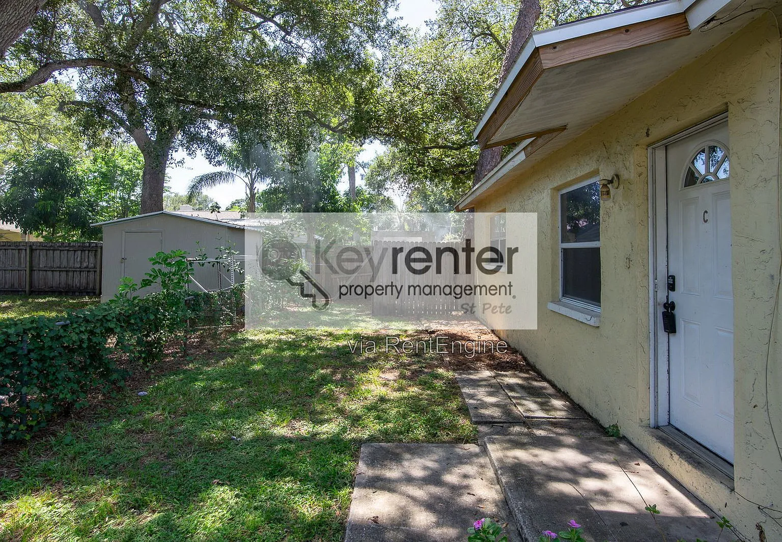 2 bed, 1.0 bath, 780 sqft, $1,995 — Photo 2