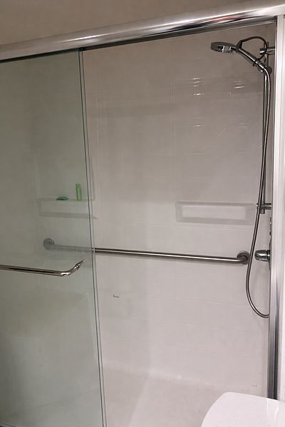Burnaby Apartment for rent - 0 Bedrooms — photo 11