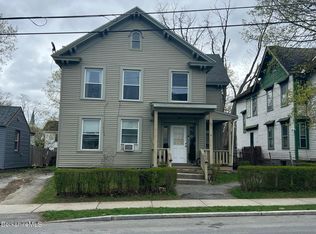 156-158 Francis Ave, Pittsfield, MA 01201