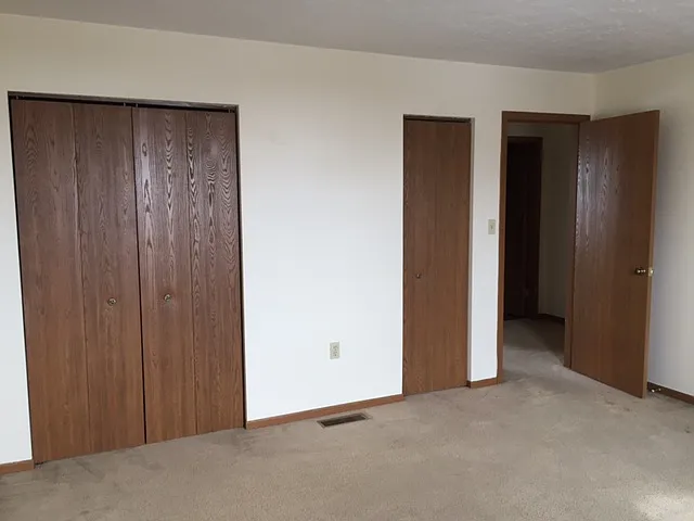 604 Sunset Cir — Photo 19