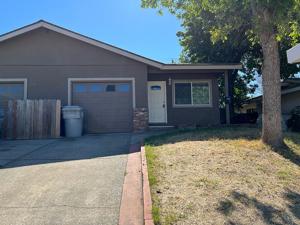 1st image of 208 Talisman Dr APT B