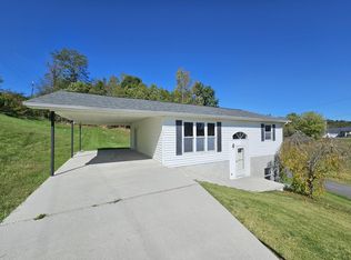 205 Violet Dr, Newport, TN 37821